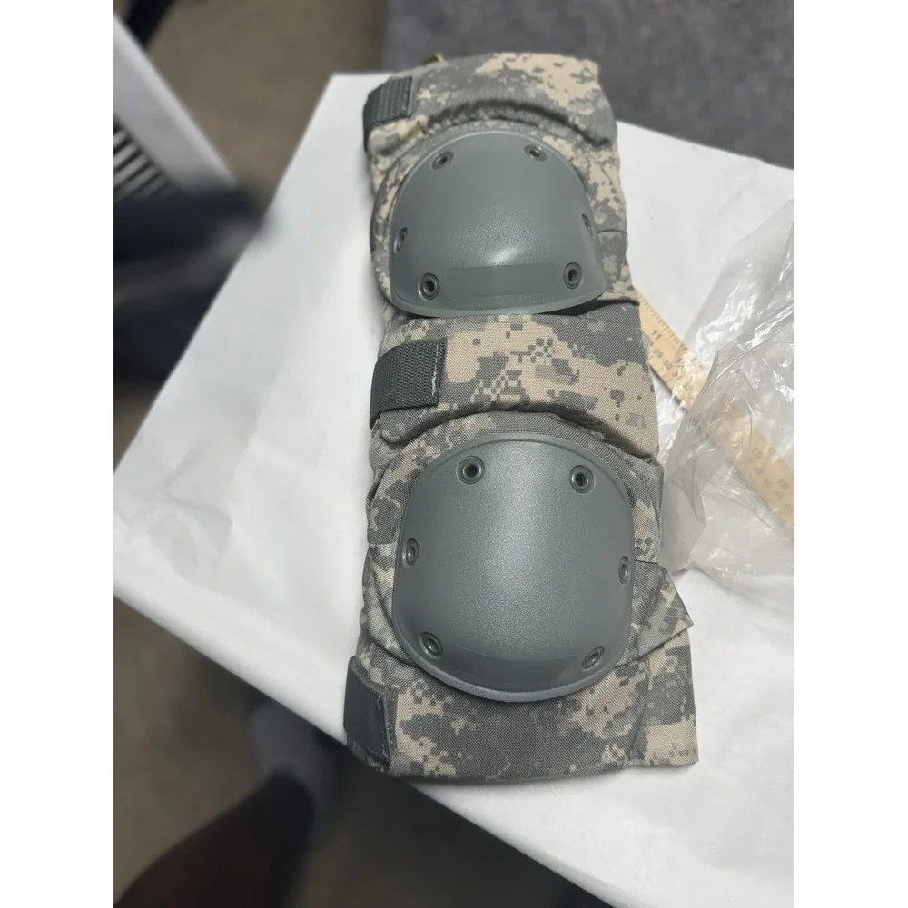 USGI BIJONS KNEE PADS Medium SET‎ MILITARY ARMY ACU UNIVERSAL CAMO